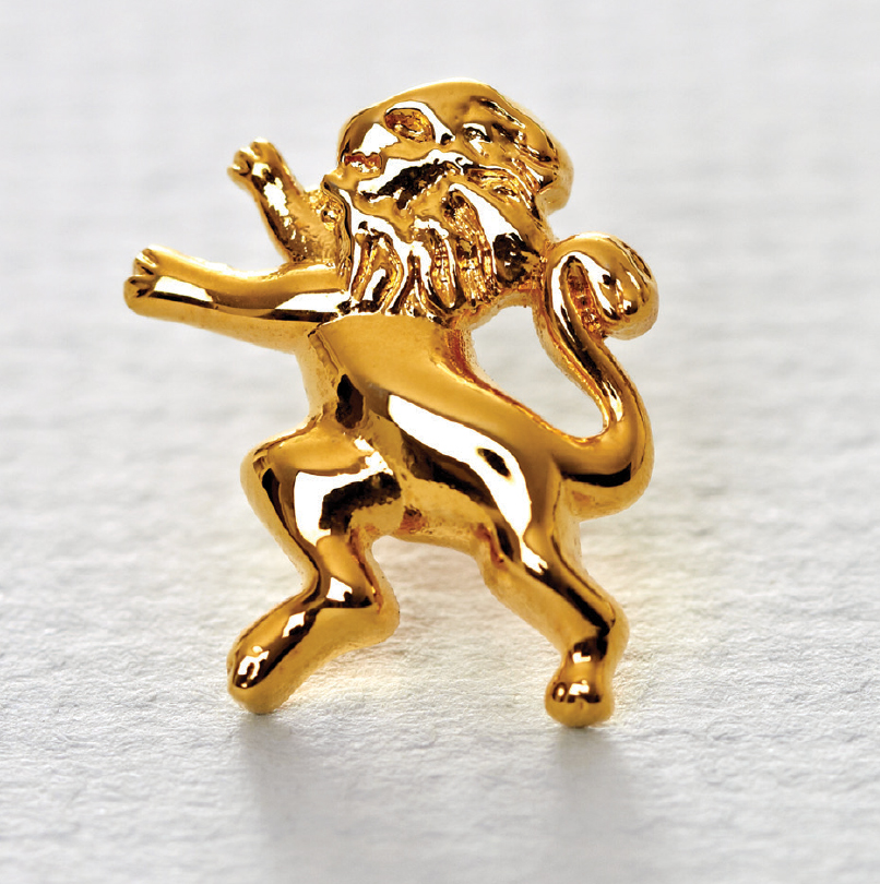 lion pin